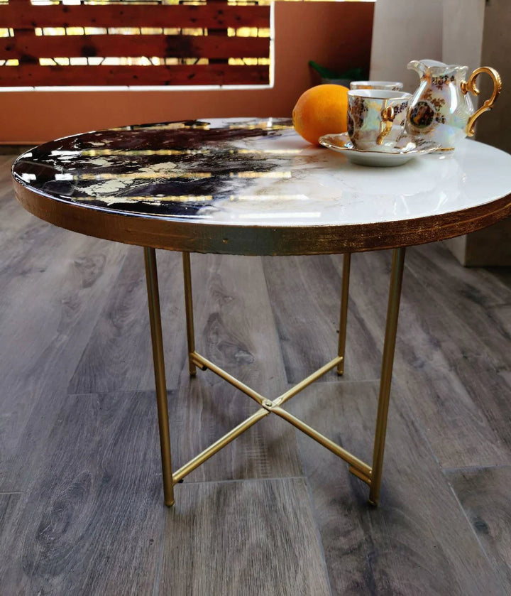 Epoxy marble coffee table, white and black round resin table, luxury coffee table, epoxy table with marble effect, high end table.