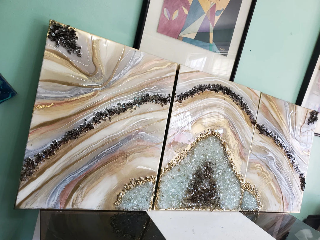 Epoxy resin wall painting / Large resin artwork / Large geode/ resin/ epoxy art / geode art / crystals / gold / abstract art / modern art / glass art / artwork / art